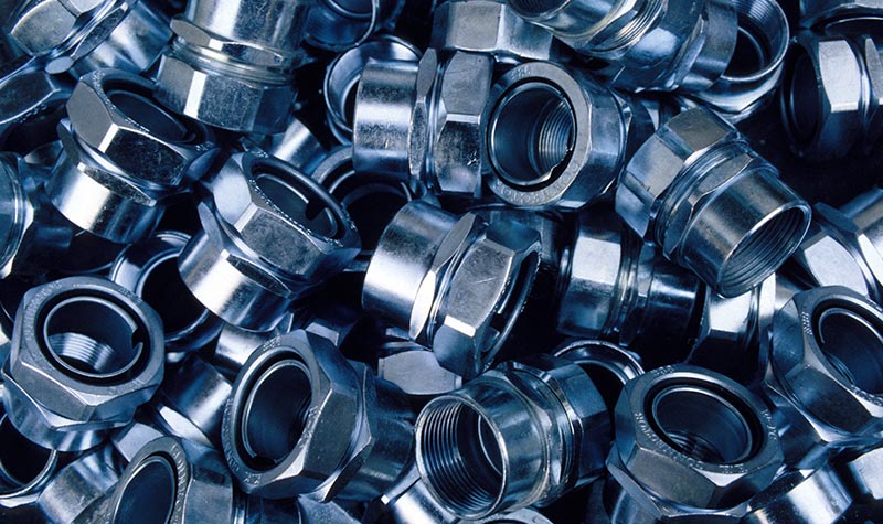 Beschichten durch galvanisches Verzinken, Passivieren, Brünieren und Eloxieren bis hin zu Lichtbogen- und Feuerverzinkung