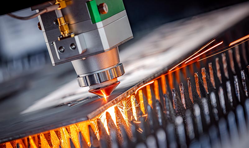 2D-Laserschneiden sowie Profil- und Rohrlasern